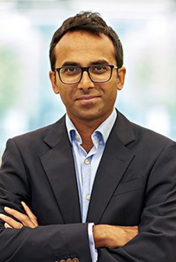 Proffesor Ravindra Gupta, PhD,