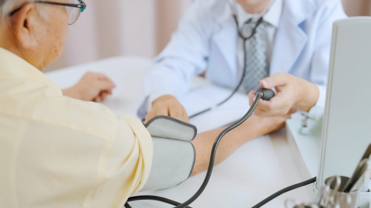 【医師監修】高血圧とは｜症状・原因・生活習慣改善の方法